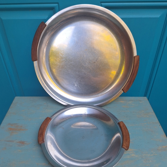 Vintage Stainless Steel Tray Teak Wood Handles MCM Metal Platter Modern Display - Picture 2 of 15